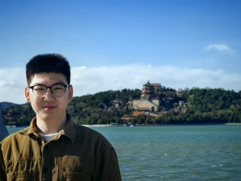 锦瑟无端五十弦的第二张照片--扬州相亲服务中心